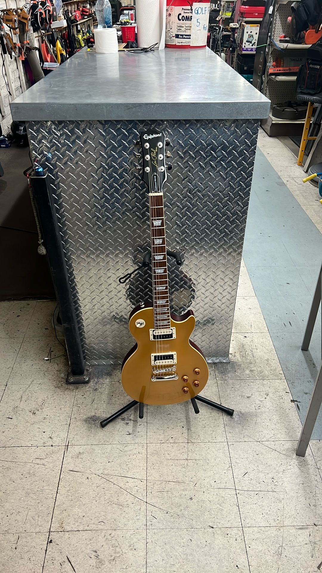Epiphone Les Paul Traditional Pro III Guitar