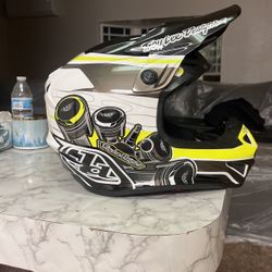 Troy Lee Mx Helmet