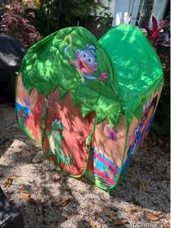 Playhut Nickelodeon Dora the Explorer Mega Tree House pop-up