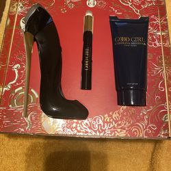 Set Carolina Herrera Good Girl 2.7. 0.34. 3.4. Onzas