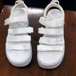 Nike Icon Classic DH0224-100 Sandals Size 9