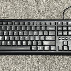 Plain Black Wired USB Keyboard 