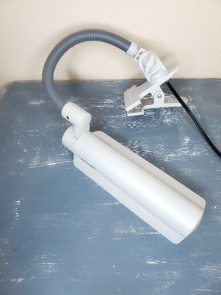 Ott Lite True Color Lighting L13516 Gray Clamp Lamp 13 Watts