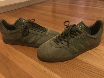 Adidas gazelle size 10.5