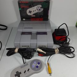 Super Nintendo 2 Controllers 1 Boxed Tested & Works 150$