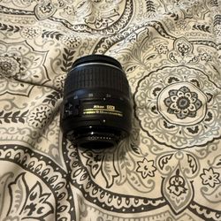 Nikon DX AF-P Nikkor 18-55mm f/3.5-5.6 G VR Zoom Kit F-Mount Lens