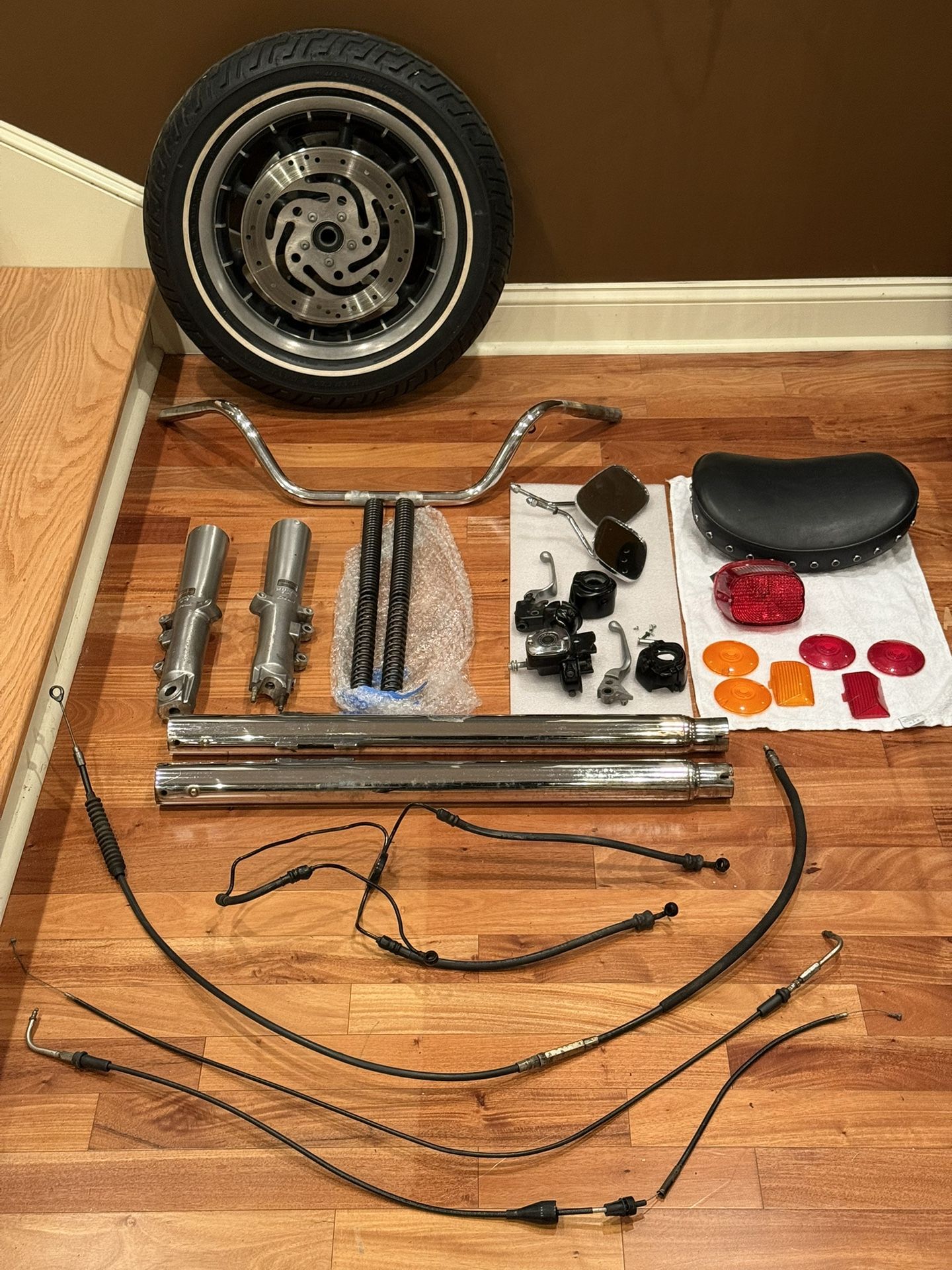 Original Harley Davidson parts ( See Description ) DM for individual prices