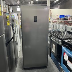 Upright Freezer 