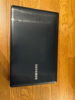 Samsung NP270E5V Laptop – 15.6" Windows Laptop