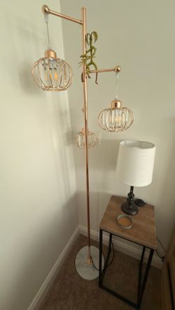 Floor lamp