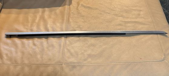 Cadillac CTS  2014-2019 Front Right Side Passenger Door Window Belt Molding New