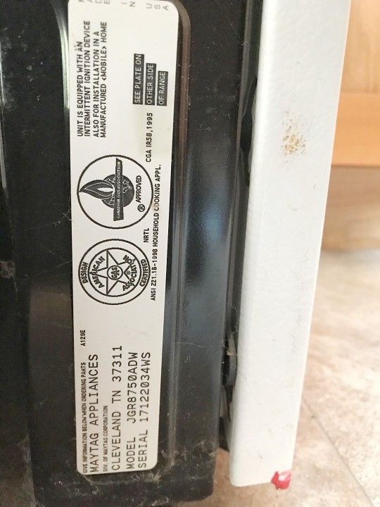 Jenn-Air Gas Stove/Oven