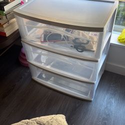 Plastic Drawer Wide 3doors