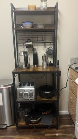 Kitchen Shelf 66’ X 24’