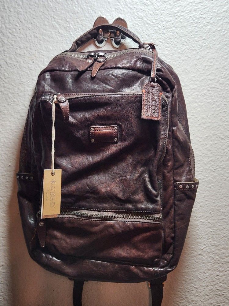 Old Trend Leather Stark Stud Backpack