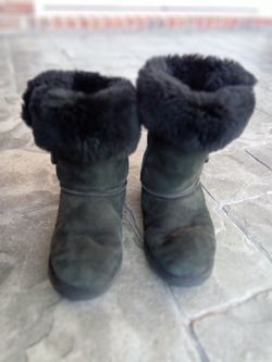 Uggs size 5