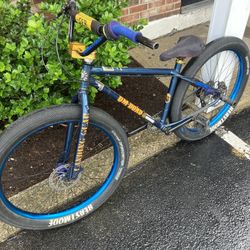 Om Duro Se Bike