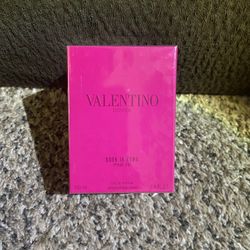 Valentino Born In Roma Pink PP Eau De Parfum 3.4 Fl OZ