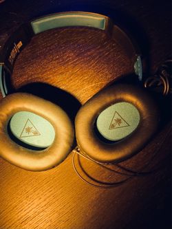 Turtle beach gaming headphones(no mic)