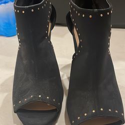 Black High Heels