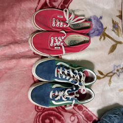 2 Sets Of Vans😁4.5 For Red 5 For Colorful 