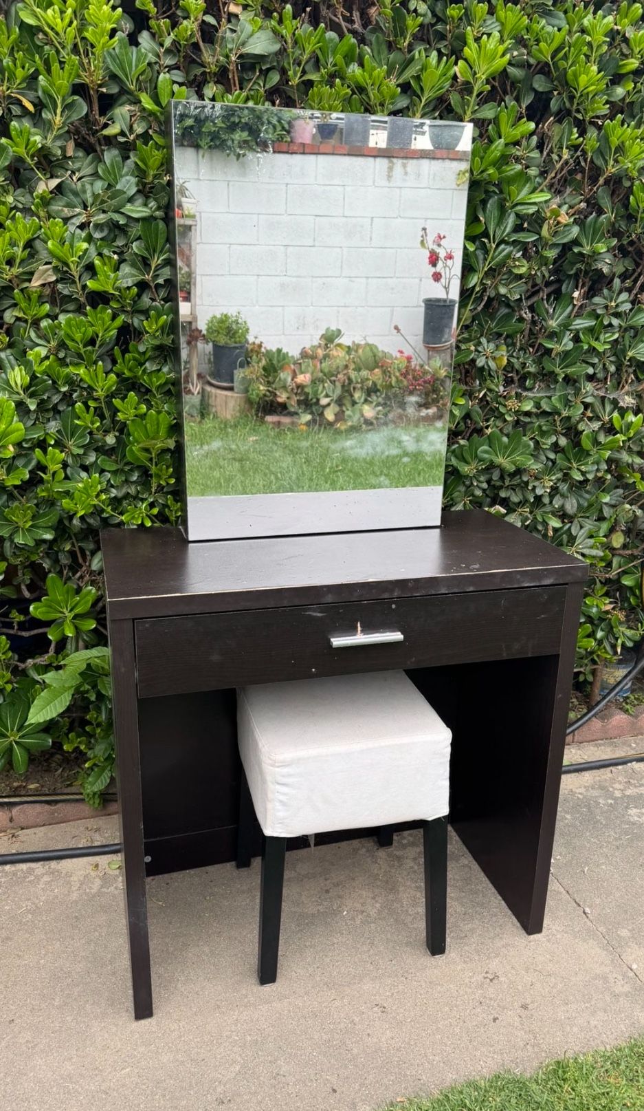 Vanity With Mirror Jewelry Cabinet / Mirror Jewelry Vanity Organizer, Jewelry Storage Cabinet with 1 Drawers And Small Stool