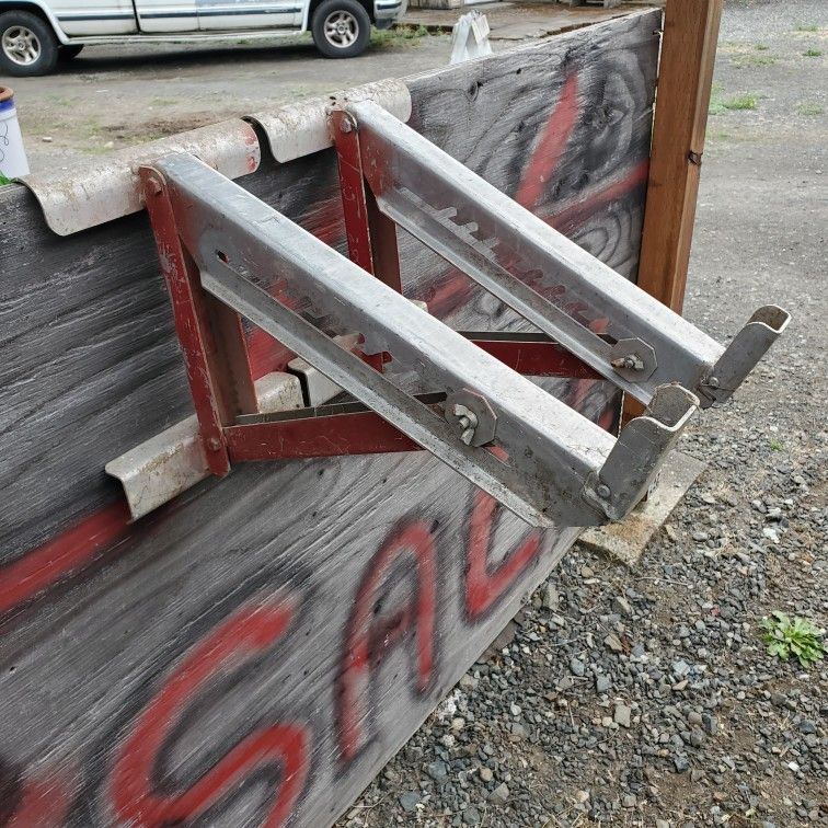 Stinson Aluminum Ladder Jacks   