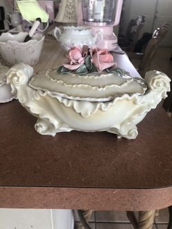 Karl Ens Germany Pink Rose Lidded (set of 2)