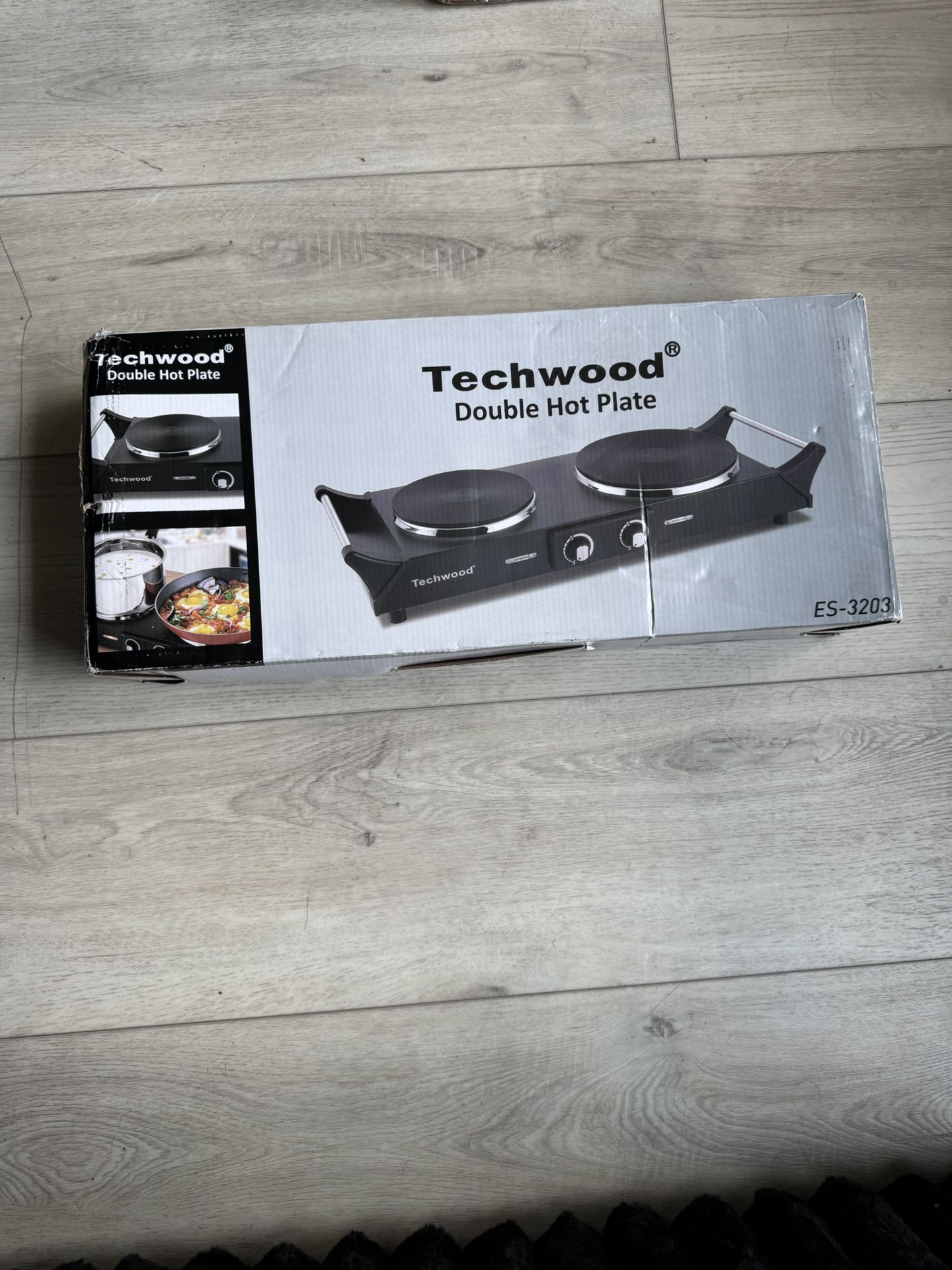 Brand New Techwood Double Hot Plate 