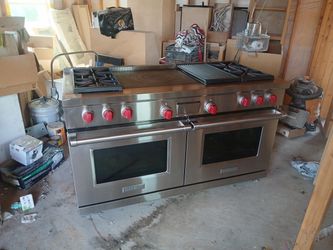 Estufa Wolf 60" Dual Fuel (4 Quemadores + French Top + Grill Infrarrojo + Doble Horno)