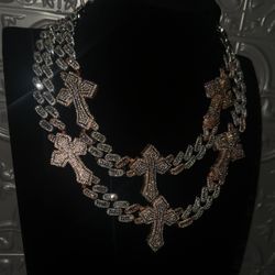 18 k Gold Plated Triple Cross Baguette Style Chain 