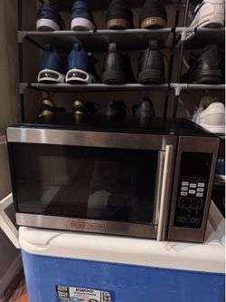 Black + Decker Microwave
