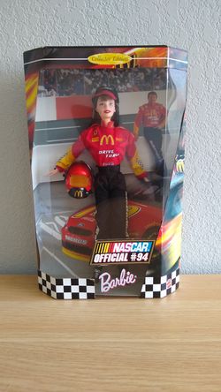 Collector's Edition NASCAR Official #94 1999 Barbie Doll 20 Years Vintage Rare!