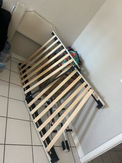 Twin bed
