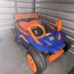 Hot Wheels Kids Ride-On Car – Works, Just Needs Charger