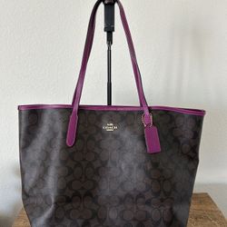 Authentic Coach Purse 👜