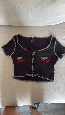 Forever 21 cherry black crop top