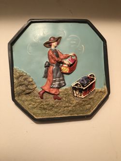 3 wall plaques