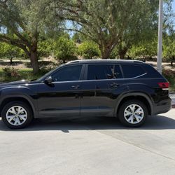 2018 Volkswagen Atlas SE w/ Technology