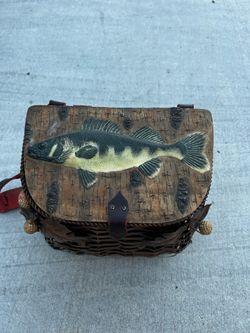 Vintage Metal Fishing Creel Basket Fish Decor Lid Shoulder Strap Rustic