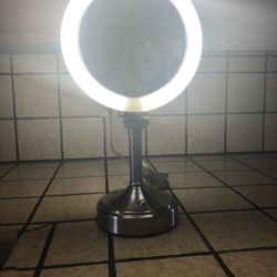Magnifying Mirror