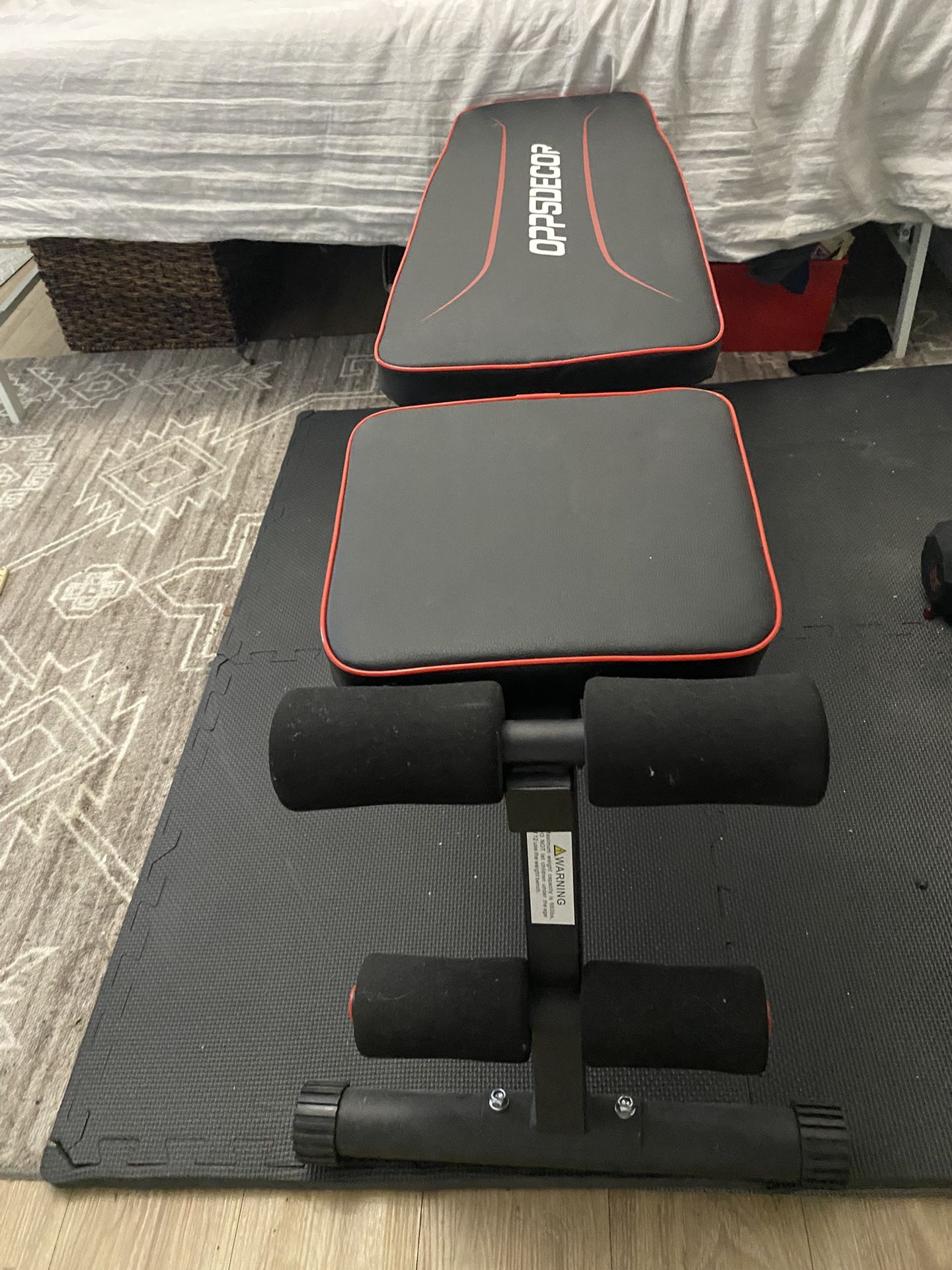 Adjustable Weight Bench 