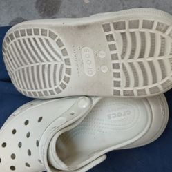 Crocs Like New