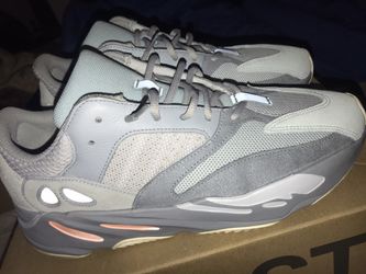 Yeezy Boost 700 “Inertia”