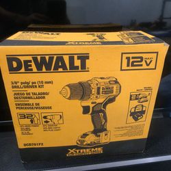 DeWalt 12V Xtreme Drill/Driver Kit DCD701F2
