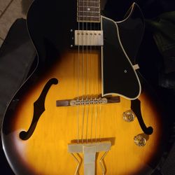 Epiphone Zephyr Regent (ES-175 style) electric guitar w/case
