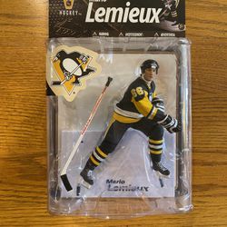 Mario Lemieux McFarland Sports Figure