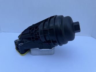 NewYall 2.0L Engine Oil Filter Housing with Oil Cooler for Mercedes-Benz A220 A35 CLA35 AMG CLA250 G
