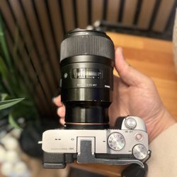 Sigma 35mm 1.4 Art lens (E-Mount)