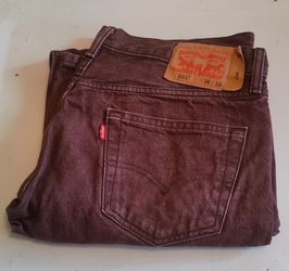 Never worn Coffee colored Levi 501s 

W 36 L 32.